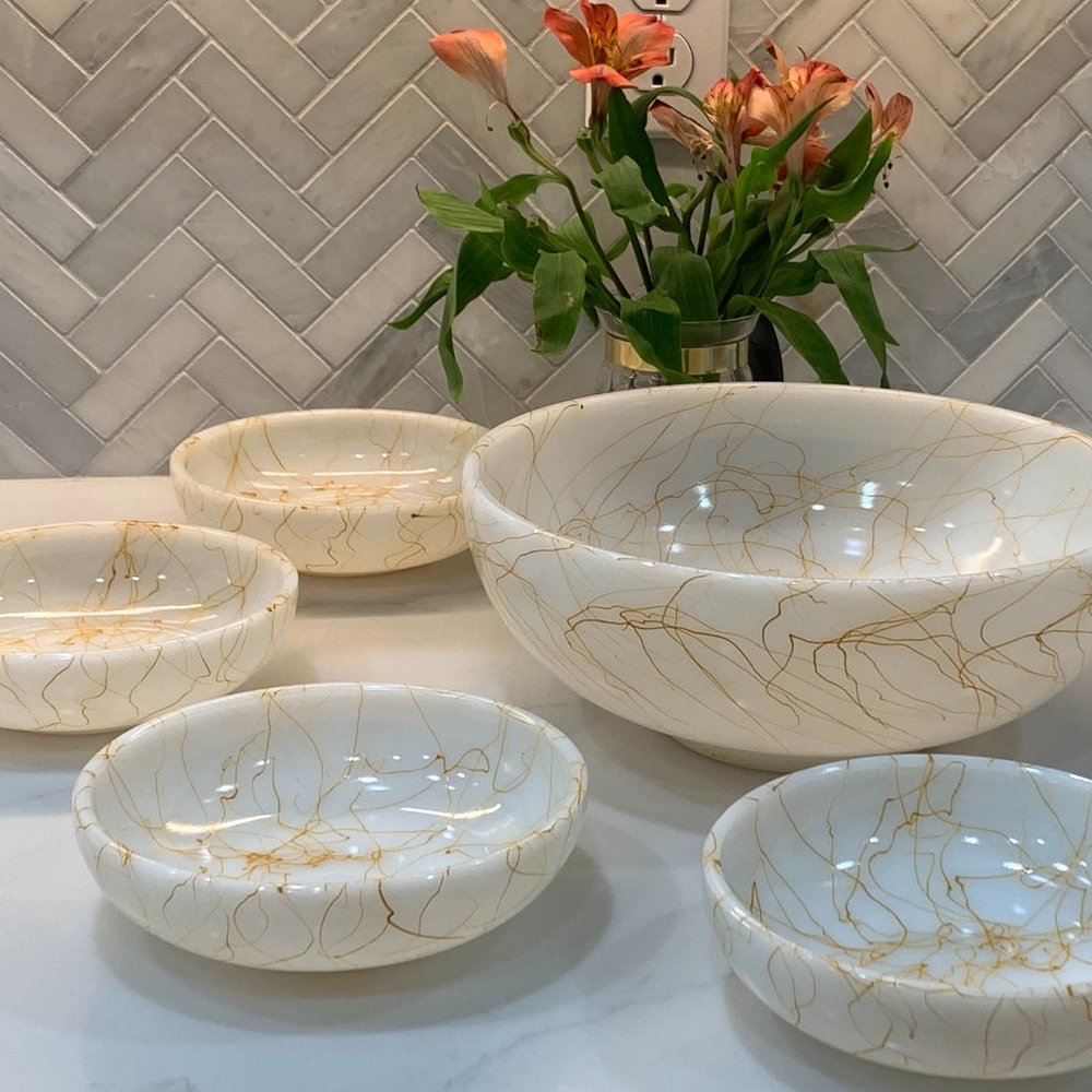 Fantastic Vintage Hazel Atlas Milk Glass Butterscotch Drizzle Serving Bowl Set - Picture 2 of 15